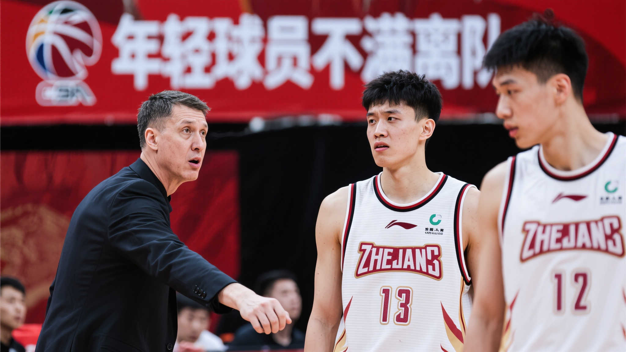 但他始终不 但他始终不